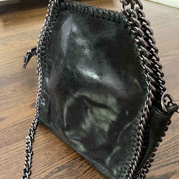 ***NEVER BEEN USED GENUINE LEATHER BAG*** - Picture 3 of 4